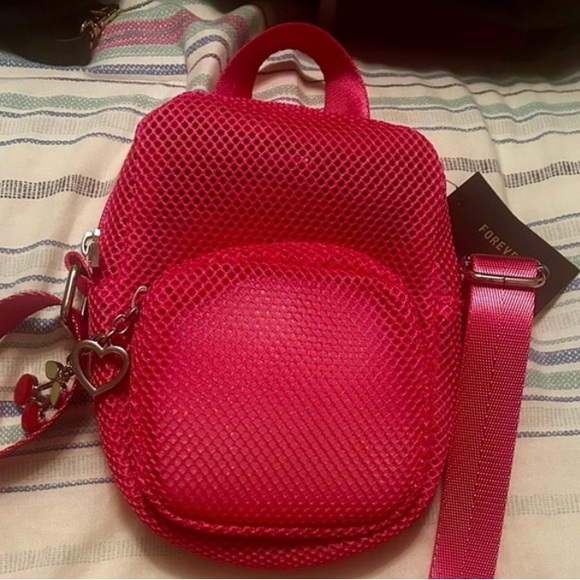 Forever 21 Mesh Stylish Hot Pink Mini Backpack NWT Summer Vacation Travel - Picture 1 of 4